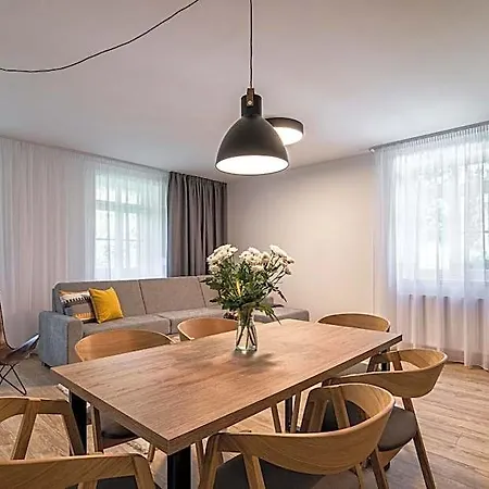 فندق Hubertus Karlova Studanka 4*