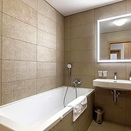 Hubertus Karlova Studanka 4* Adamov (Moravia-Silesia)
